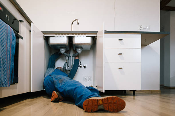 Professional Drain Cleaning technician working in Chagrin Falls, OH